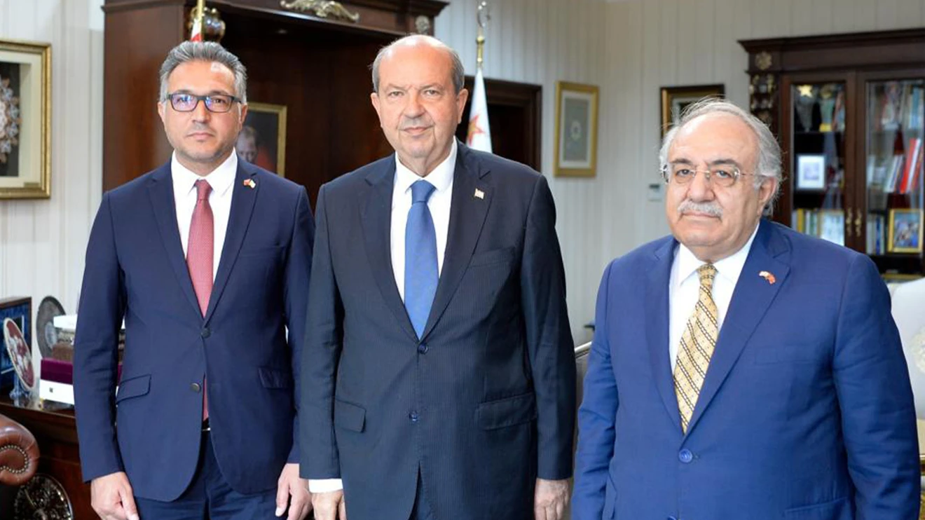 Rektör Aksoy, KKTC Cumhurbaşkanı Tatar’ı ziyaret etti